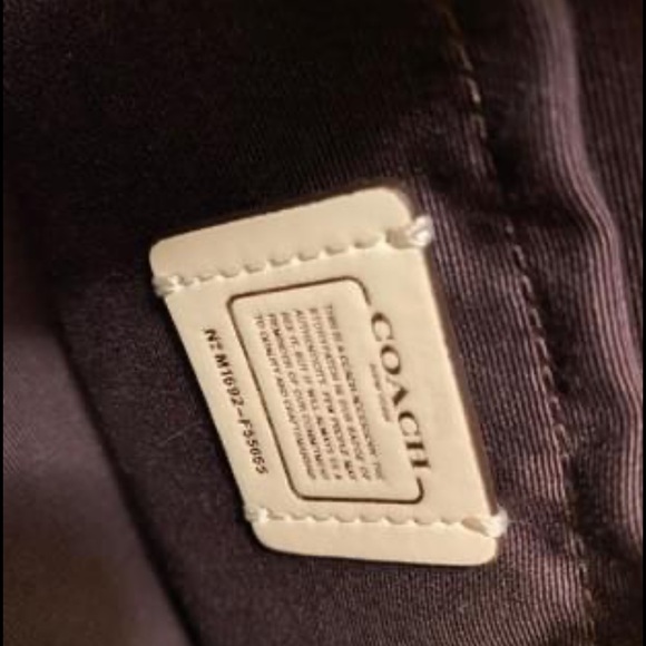 Authentic Coach - Picture 6 of 6